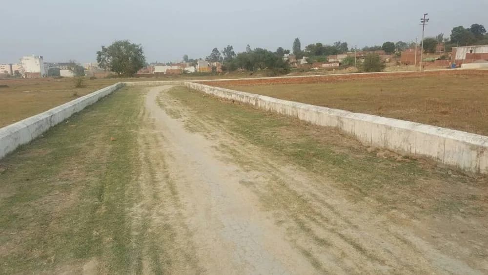 Nandani Royal Valley, Faizabad Road