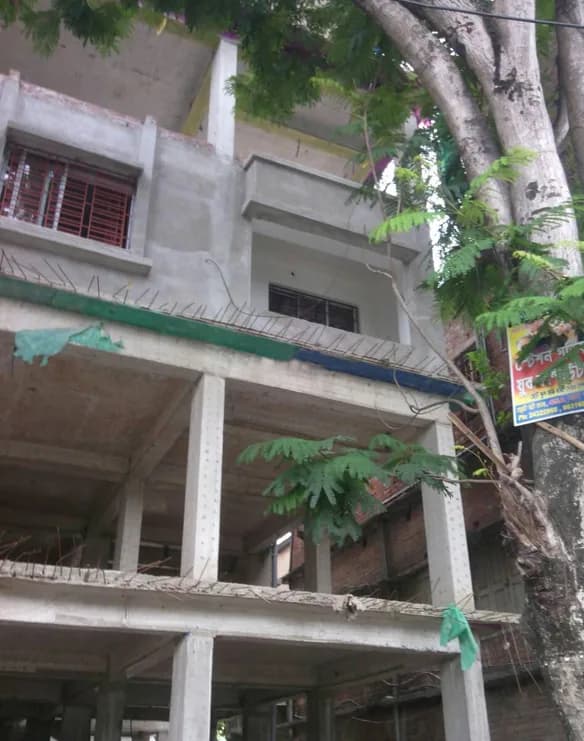 Aroti Apartment, Garia