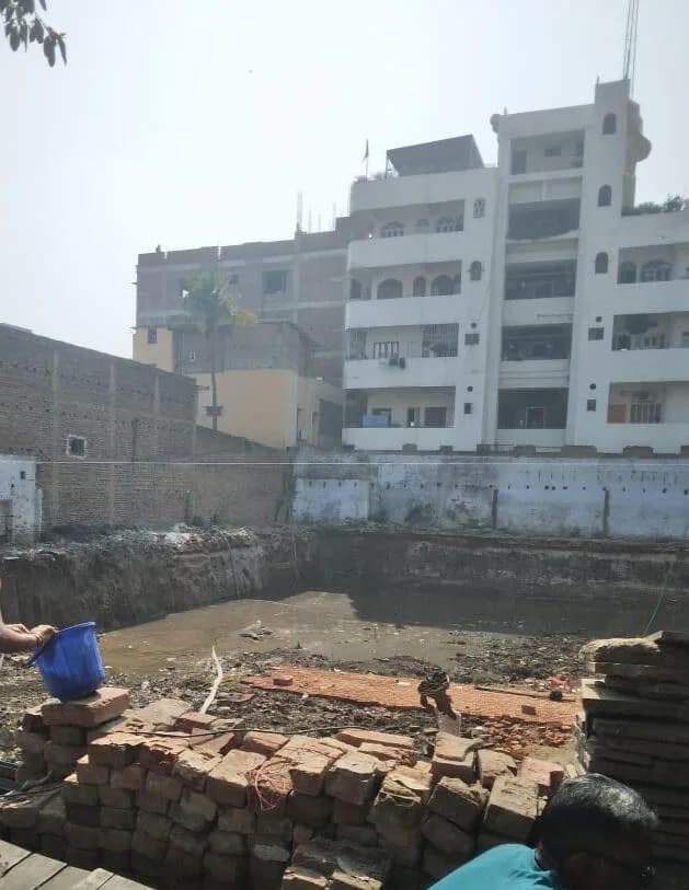 Royal Onkar Apartment, Patrakar Nagar