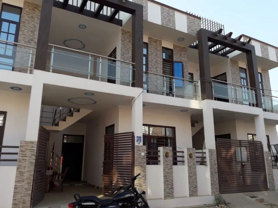Metro Villas, Gomti Nagar