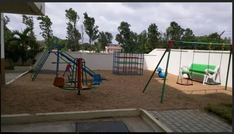 HI Life Sunny Side — Children's Play Area