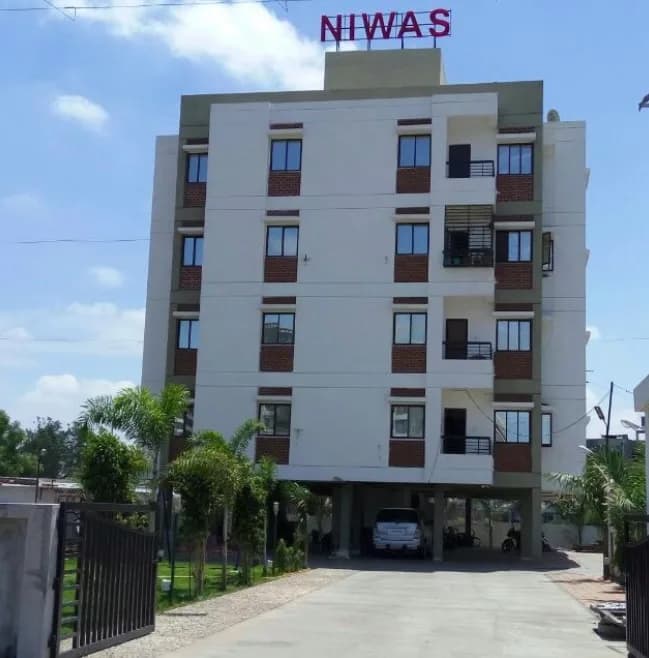 Niwas Apartments, Vasna Road