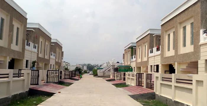Dev Homes — Internal Road