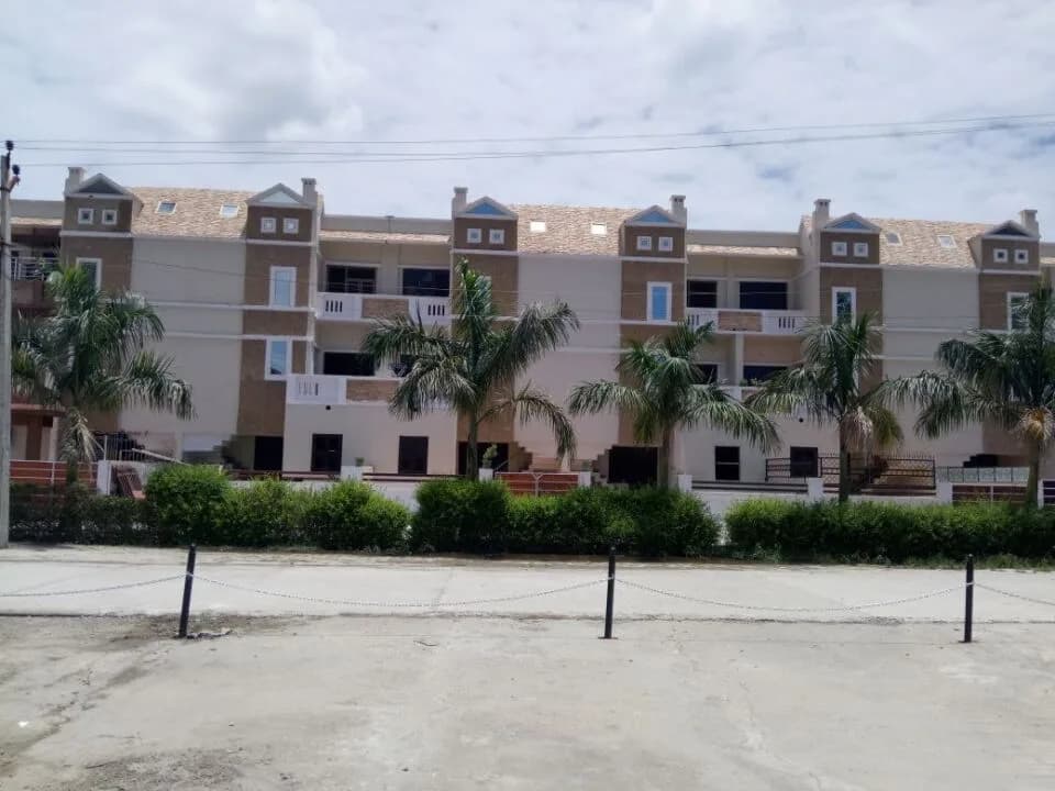 Dev Homes, Bigbara