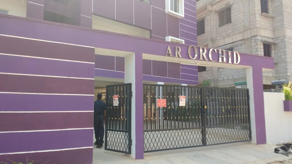 AR Orchid Springs, Babusapalaya