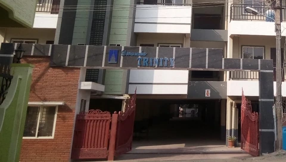 Dwaraka Trinity, Basavanapura