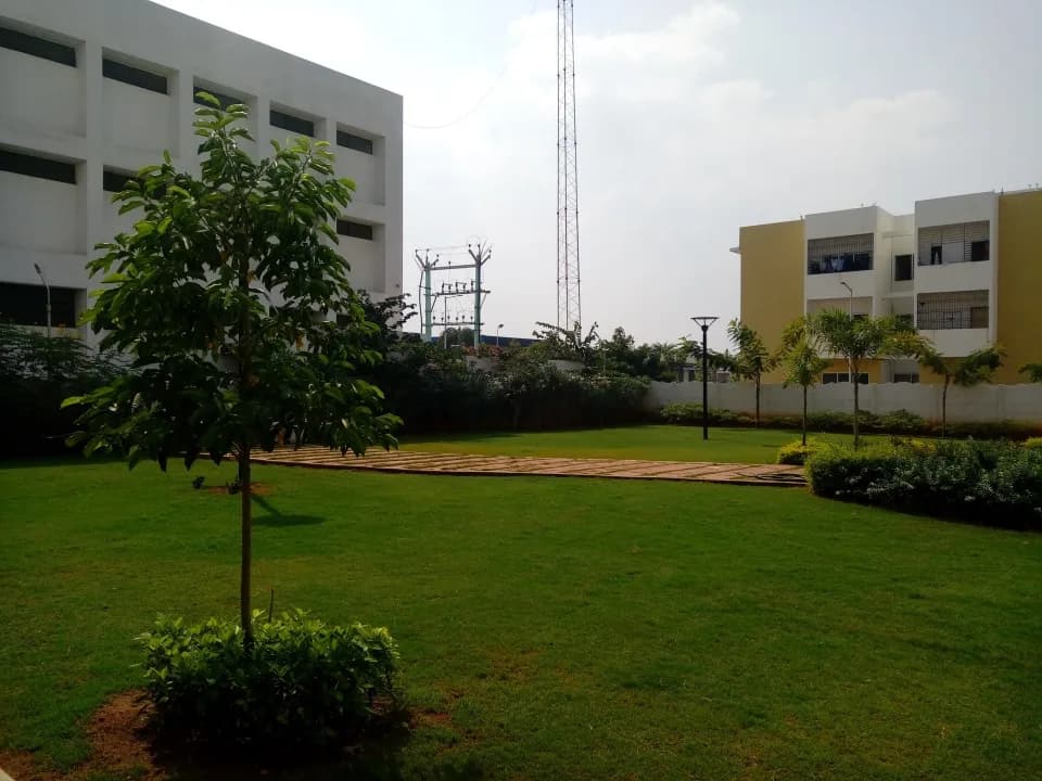 Arun Excello Atana, Padappai