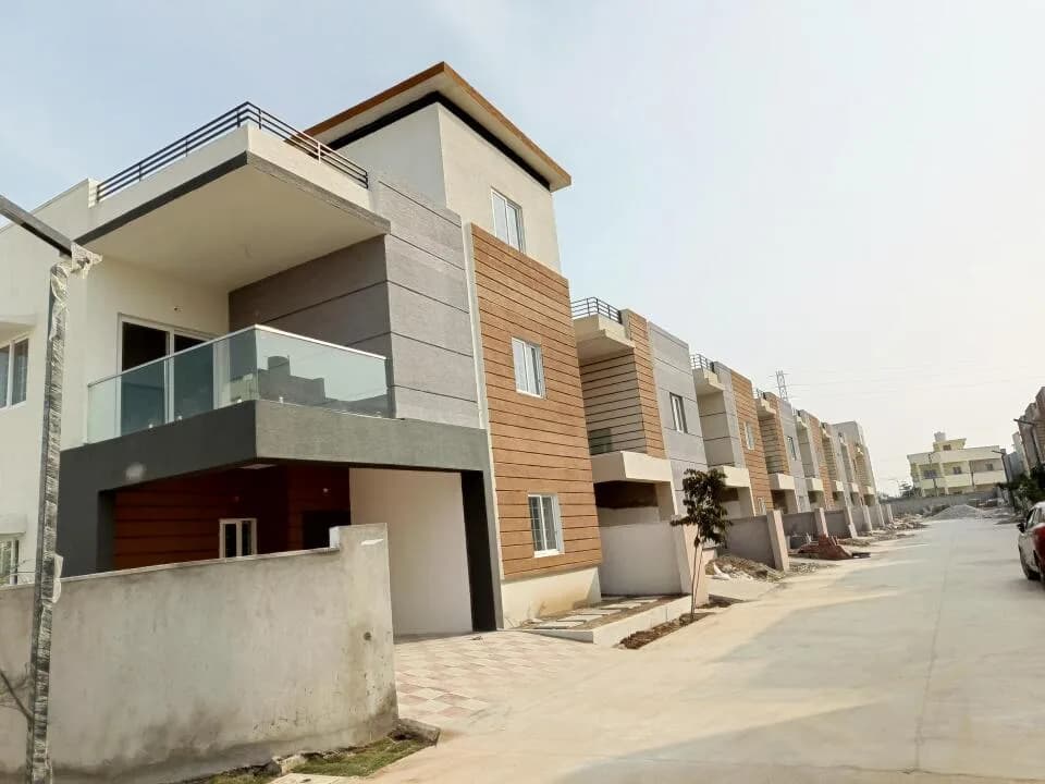 Praneeth Pranav Knightwoods, Beeramguda