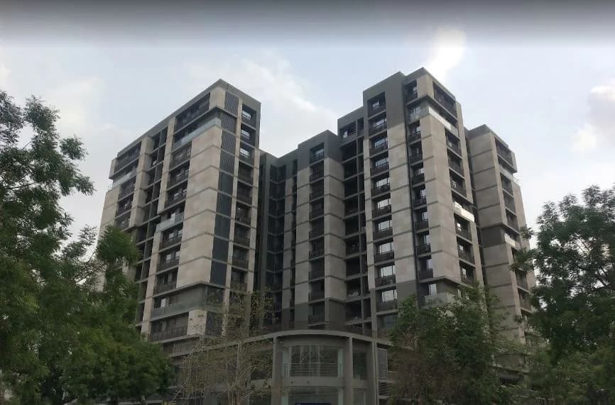 Ratnaakar Halcyon, Satellite