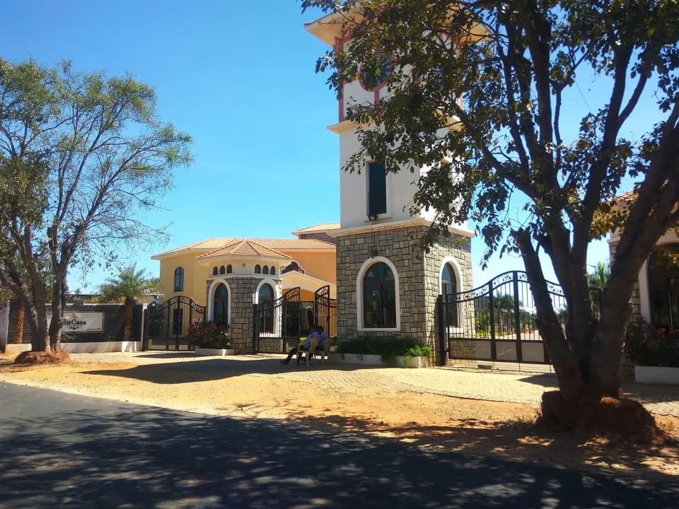 Vakil EnCasa, Hennagara