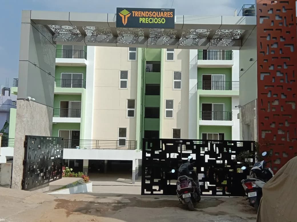 SVS Trendsquare Precioso, Horamavu