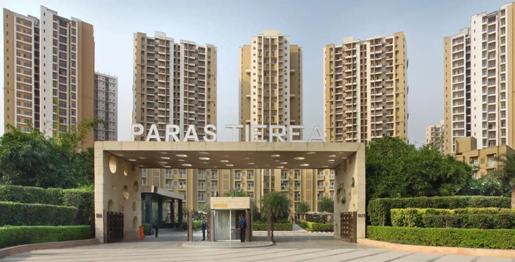 Paras Tierea, Sector 137