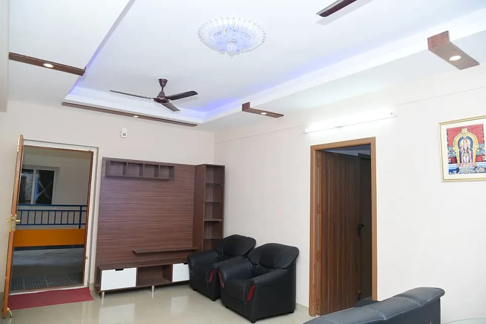 Bhuvana Diamond Hills, Nehru Nagar West