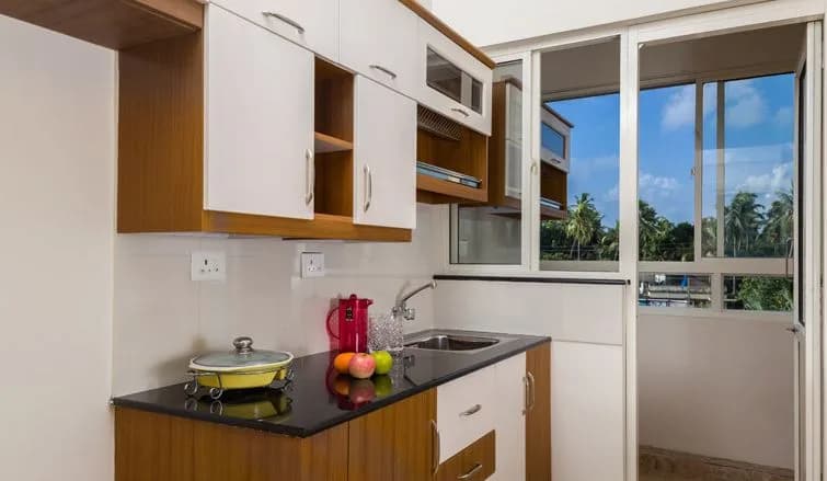 Queens Grande — Sample Kitchen