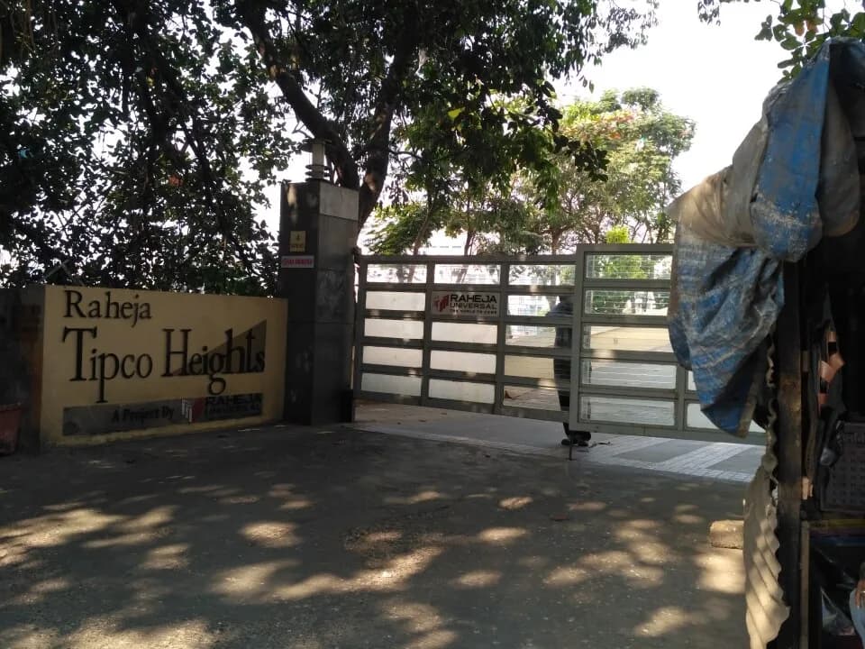 Raheja Tipco Heights, Kasam Baug