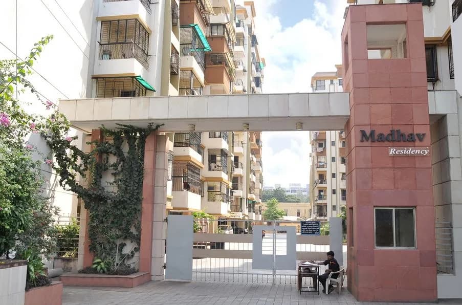 Sangini Madhav Residency, Adajan