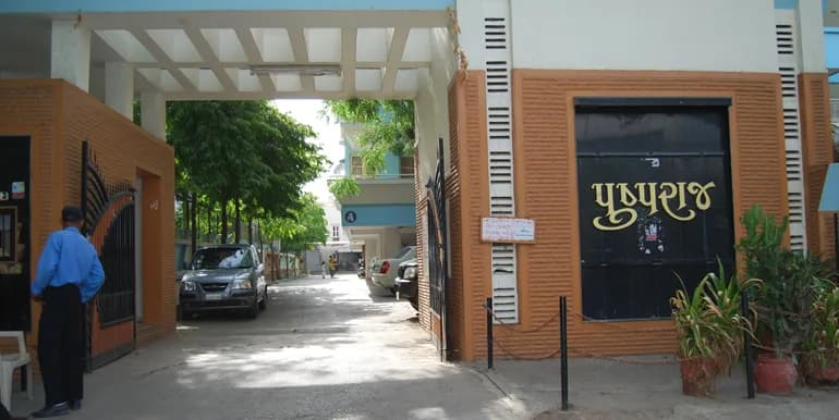 Sheladia Pushpraj Apartments, Bodakdev