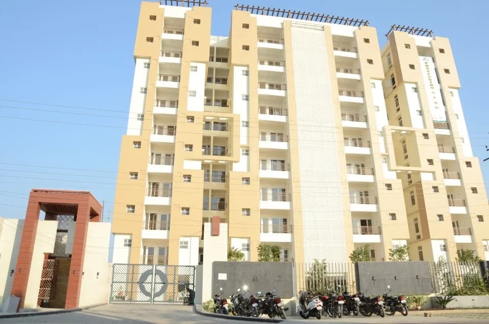 Zodiac Apartments, Vrindavan Yojna