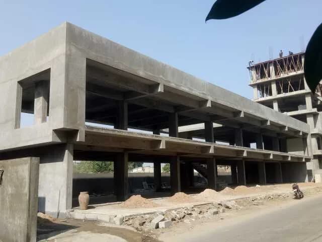 Business Market, Raiya Road