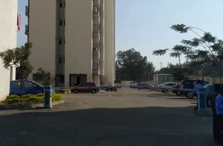 Patel Neotown Smondo 3, Electronic City