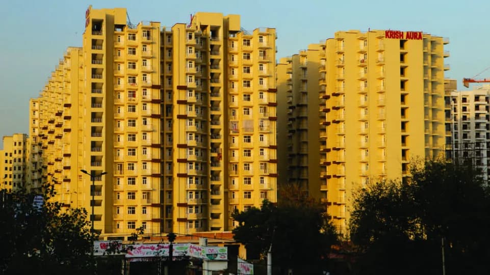 Krish Aura, Milakpur Goojar
