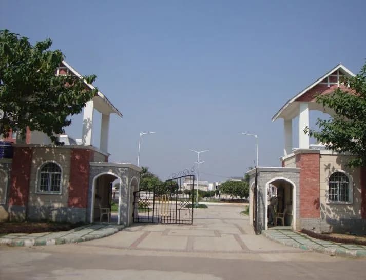 Eldeco County, Hansari