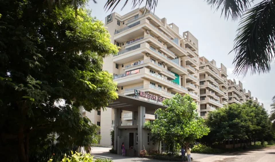 Wallfort Heights, Bhatagaon