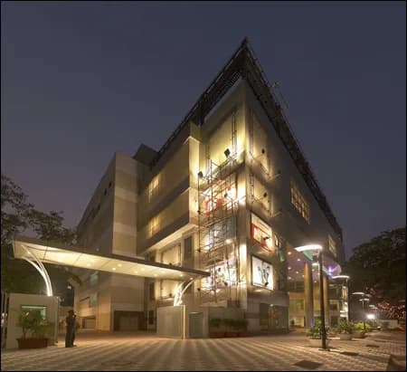 Neelkanth Hi Life, Santacruz West