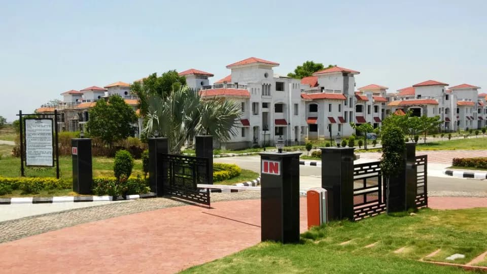 Suchirindias Timberleaf, Shamshabad