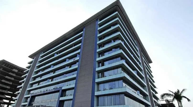 The Wadhwa Trade Centre — Elevation