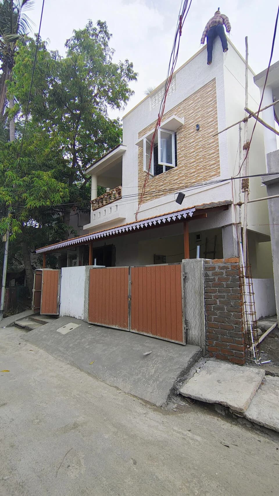 Karthick Trio, Pammal
