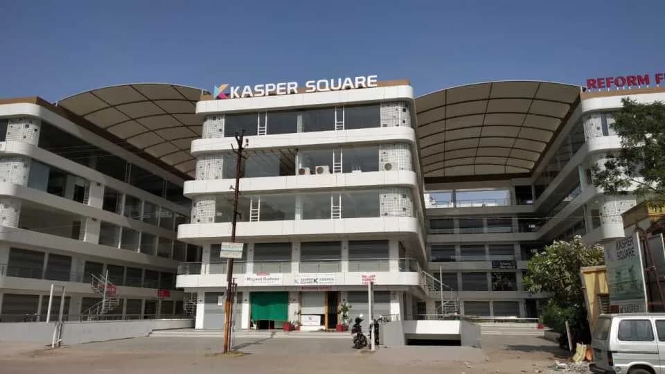Kasper Square, Laxmipura