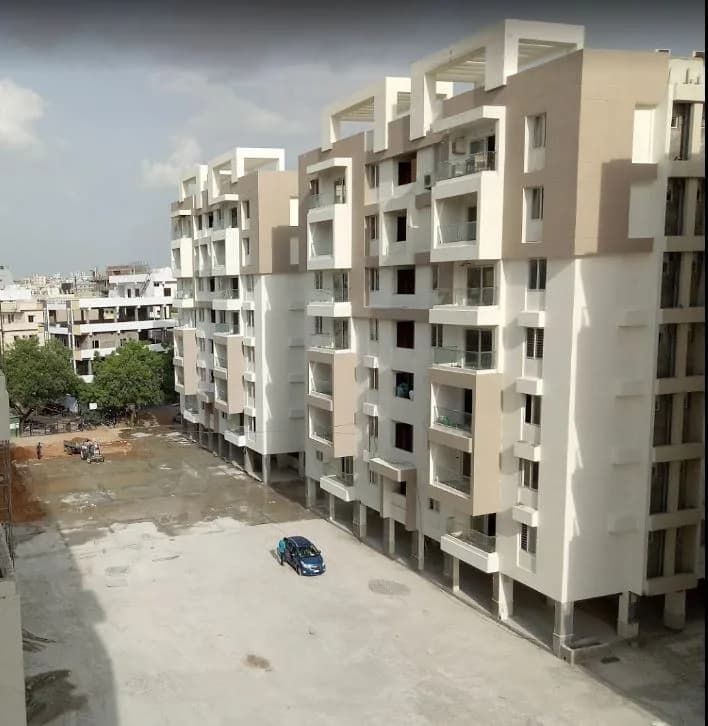 TNR Sulakshana, LB Nagar