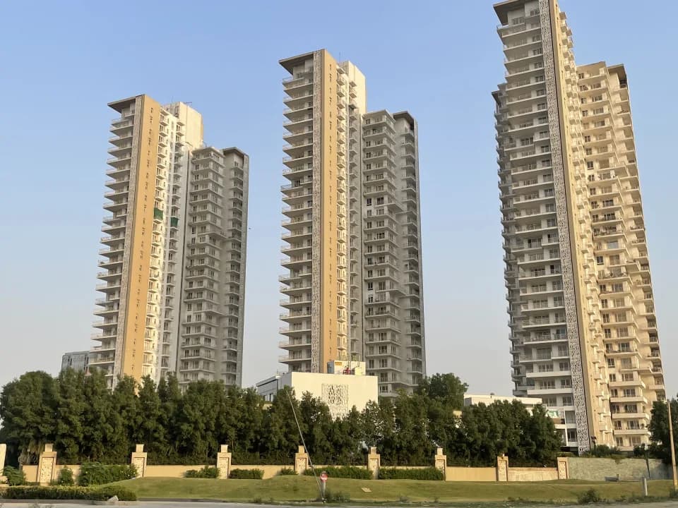 Puri Emerald Bay — Elevation