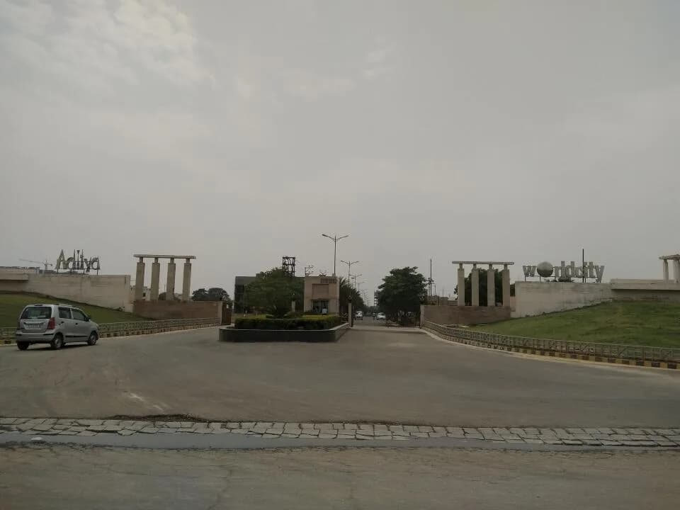 Aditya Luxuria Estate, Bamheta