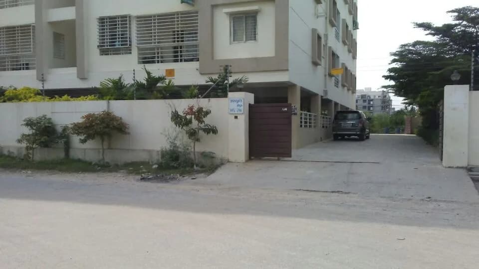 Sravya Alaya, Hi Tech City