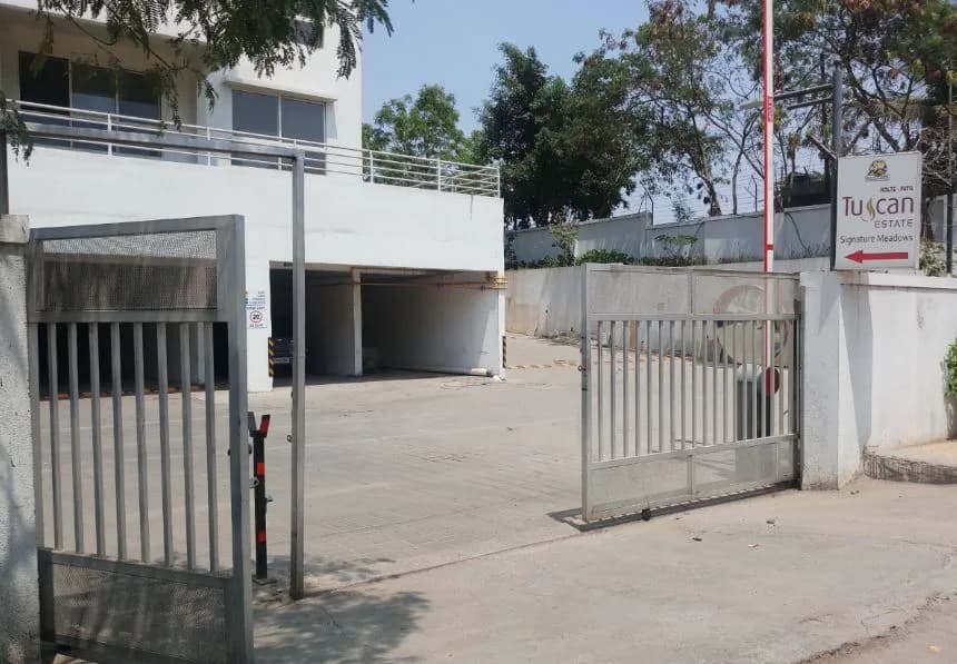 Tuscan Estate Signature Meadows, Kharadi