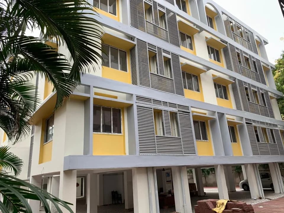 JP Tolly Apartment, Bansdroni