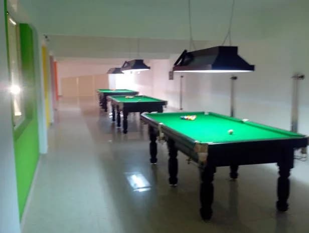 Mandavi Emerald — Indoor Games