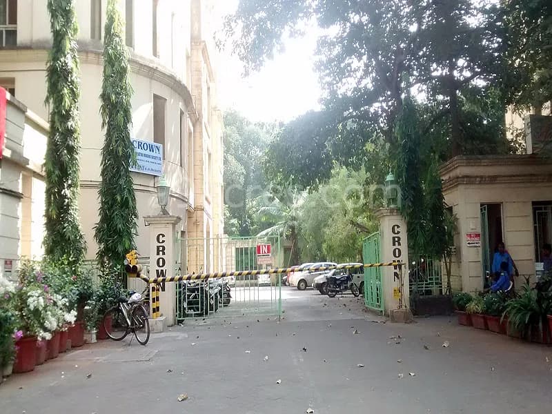 Hiranandani Crown, Hiranandani Estate