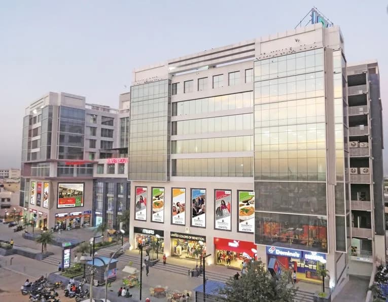 Unique Mansarovar Plaza, Sector 7 Mansarovar