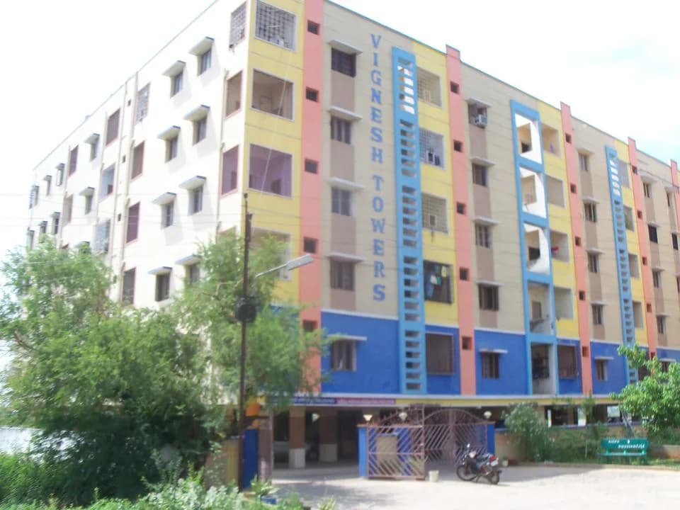 VRR Vignesh Towers, Payakapuram