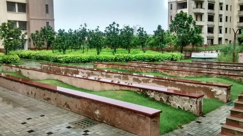 Unitech Cascades, Sector Pi 2