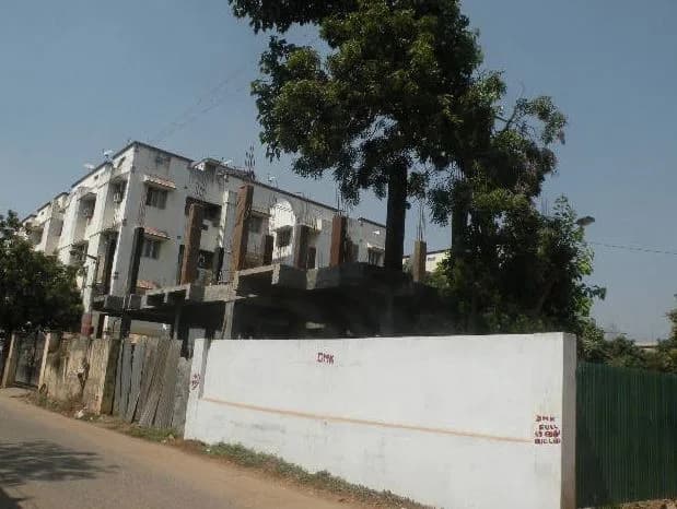Royal Splendour Alankrita — Construction Image (January 2014)