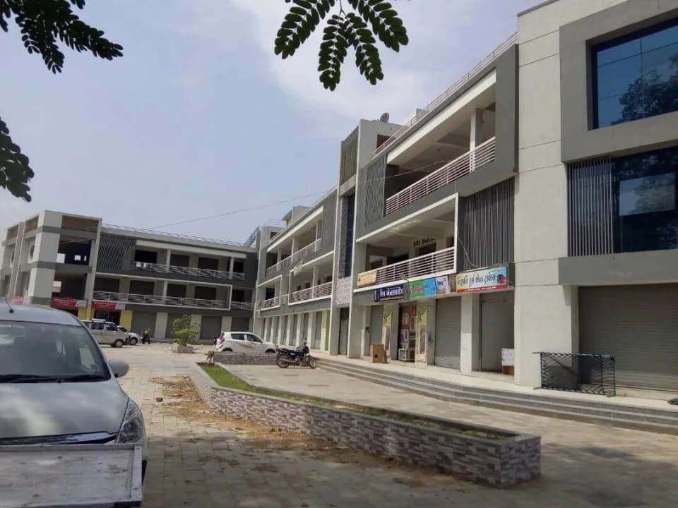 Shivalay Siddheshwar Arcade, Randheja