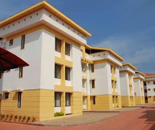 Landmark Silver Garden Apartments, Paroppady