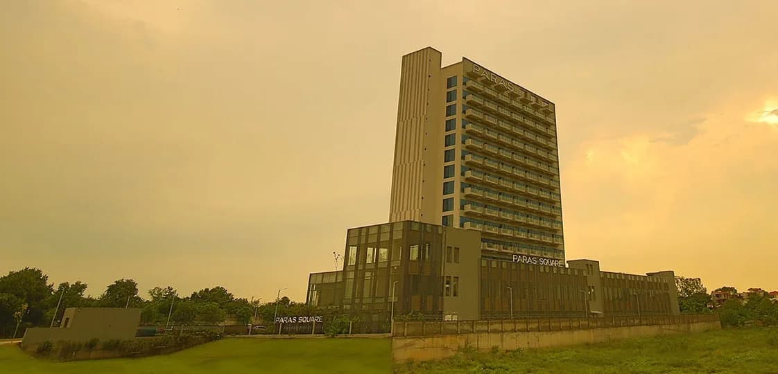 Paras Square, Sector 63A