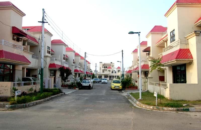 Gillco Villas, Sector 127