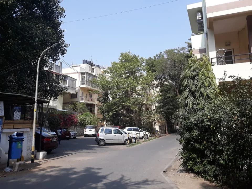 Dda B4, Vasant Kunj