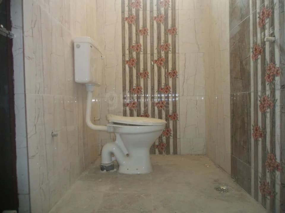 Srikari Nivas — Bathroom